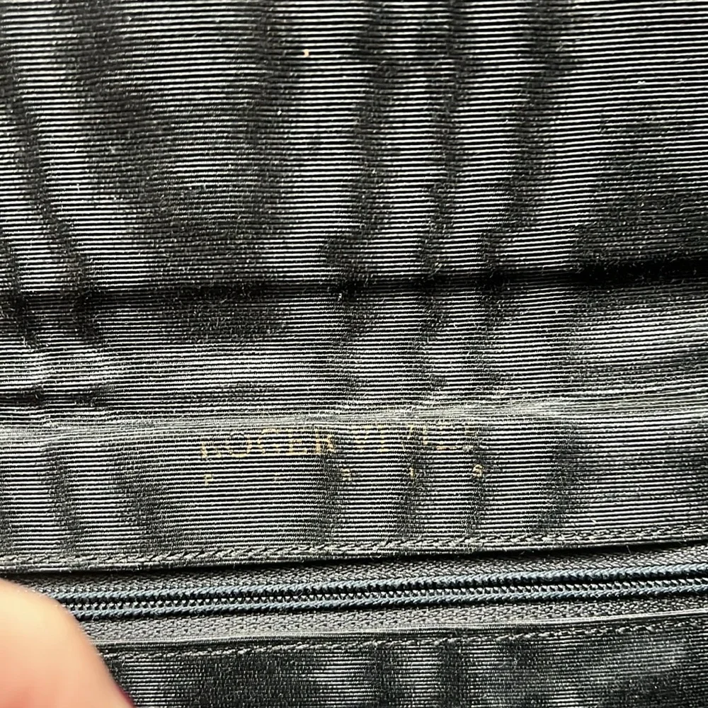ROGER VIVIER vintage black patent leather envelope clutch